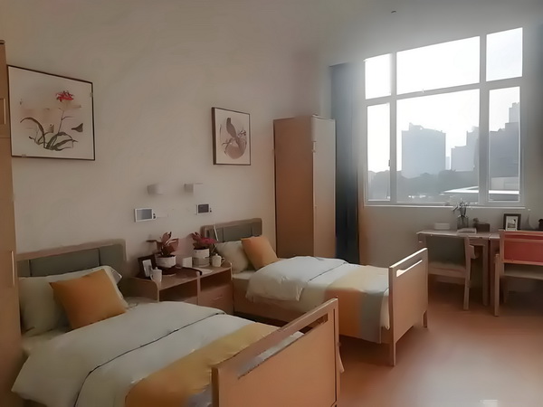 深圳人材引进落户_丁子朗認TVB劇集的確開少咗，放眼世界：唔係淨係得敞台 土开面发思路方在国